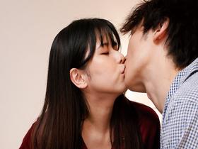 義父に弄ばれた一週間　快感の虜になった巨乳若妻　愛川すず　サンプル画像03